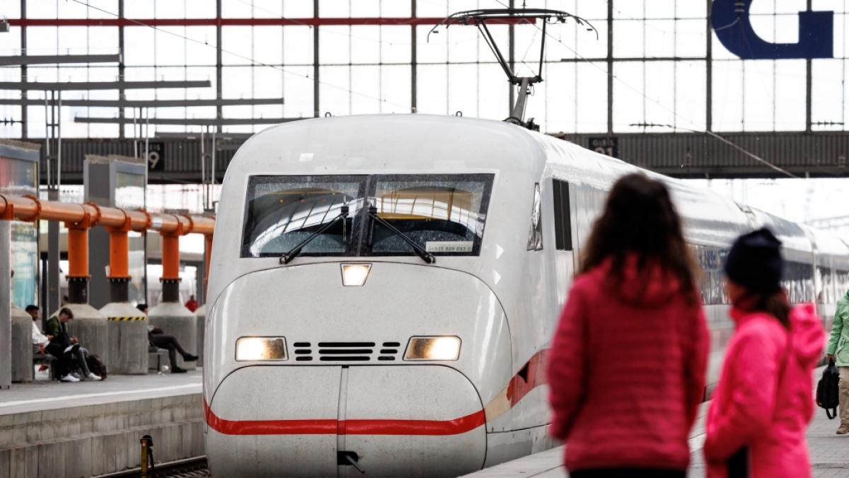 Die Gewerkschaft GDL und die Deutsche Bahn stehen vor schwierigen Tarifverhandlungen. (Foto)