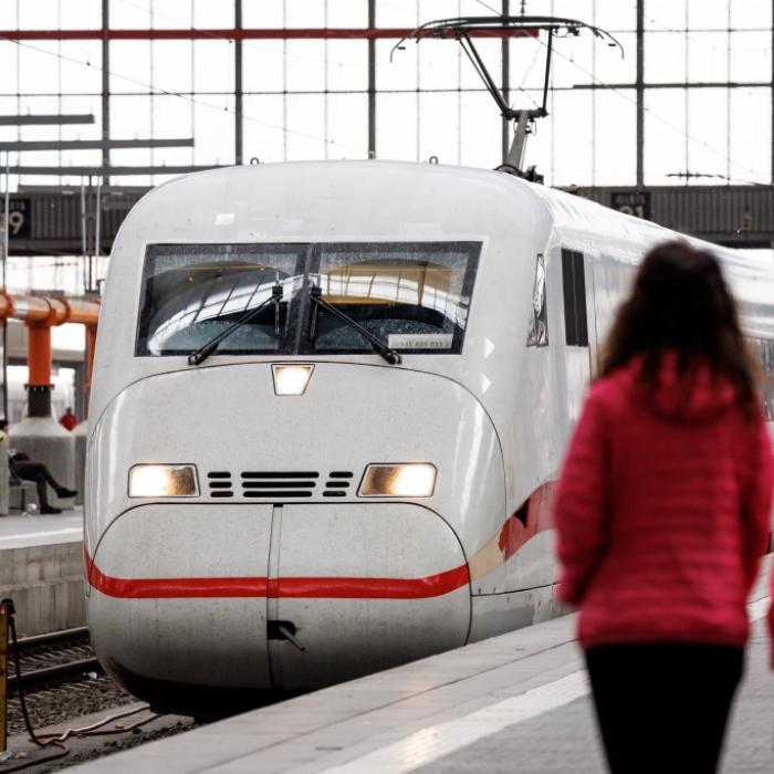 Erneuter Tarifstreit! Drohen nun wieder Zug-Ausfälle?