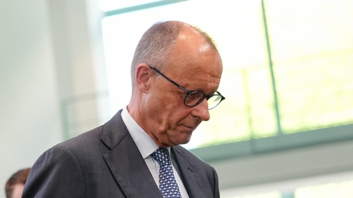 Friedrich Merz irritiert mit einem Post zum deutschen WM-Aus. (Foto)