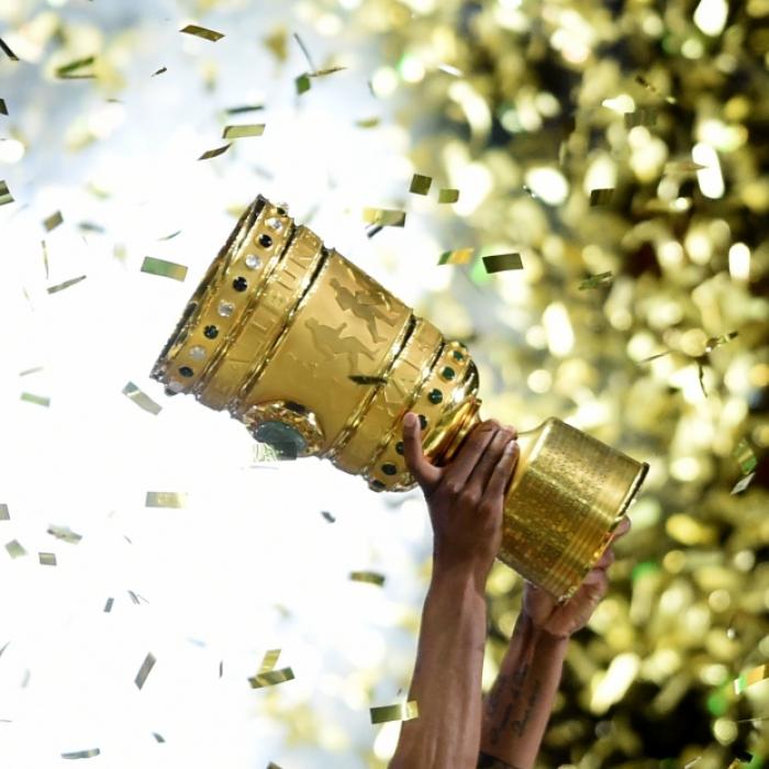 Bayern im Losglück! Schalke 04 vs. Bremen, Leipzig vs. Augsburg, Paderborn vs. HSV