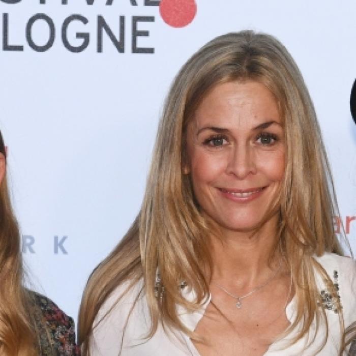 DIESE TV-Blondine ist sogar mit 48 Jahren sexy und erfolgreich