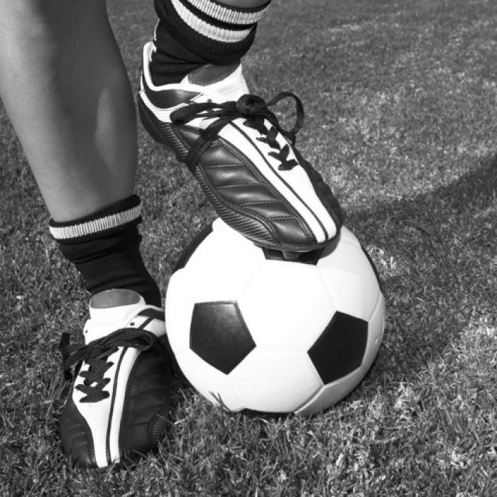 Todes-Schock! Fußballtrainer stirbt mit nur 21 Jahren an Covid-19