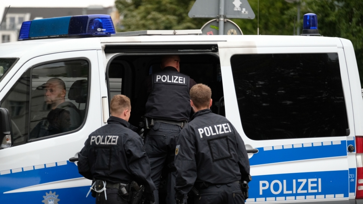 In Stuttgart griff ein mann seine Schwester mit einem Baseballschl&auml;ger an. Er befindet sich nun in Untersuchungshaft. (Symbolbild) (Foto)