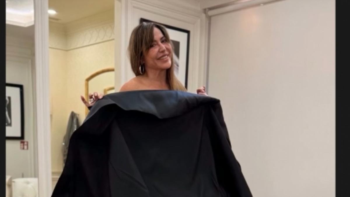F&uuml;r den perfekten Look beim Leipziger Opernball muss bei Simone Thomalla (61) alles perfekt sitzen. (Foto)