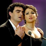 Rolando Villazón mit Anna Netrebko im Jahr 2005.