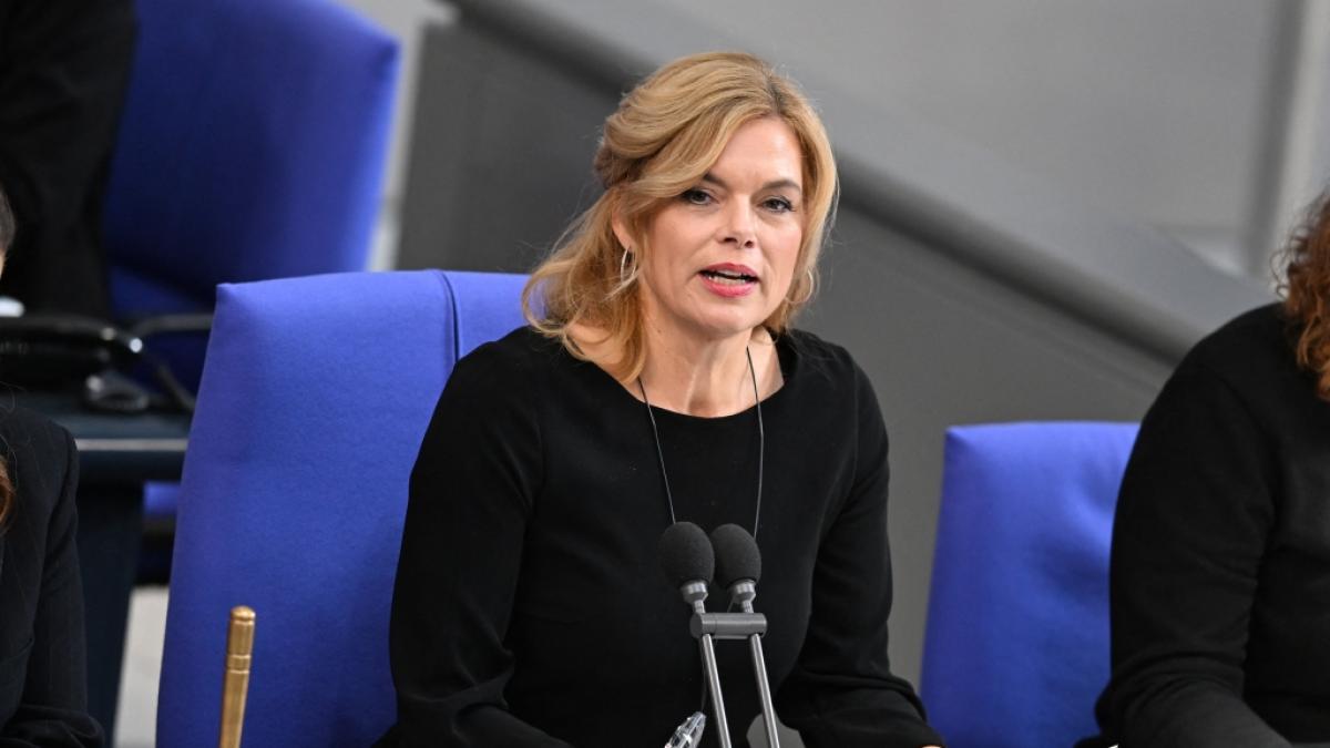 Bundestagspr&auml;sidentin Julia Kl&ouml;ckner erntet f&uuml;r ein neues Instagram-Video scharfe Kritik. (Foto)
