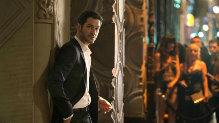 Partys, Frauen und Alkohol: Lucifer (Tom Ellis) lässt es sich im glamourösen Nachtleben von Los Angeles gutgehen, bis ein Freund von ihm ermordet wird...