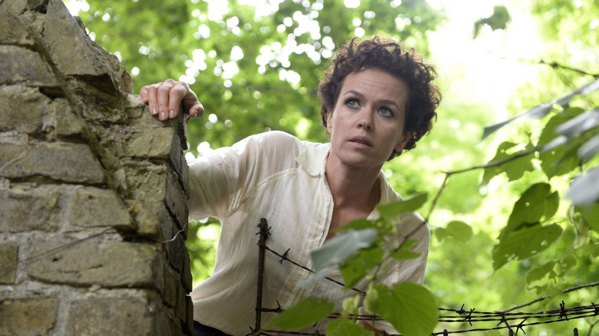 Kommissarin Louise Bon&igrave; - J&auml;ger in der Nacht bei 3sat (Foto)