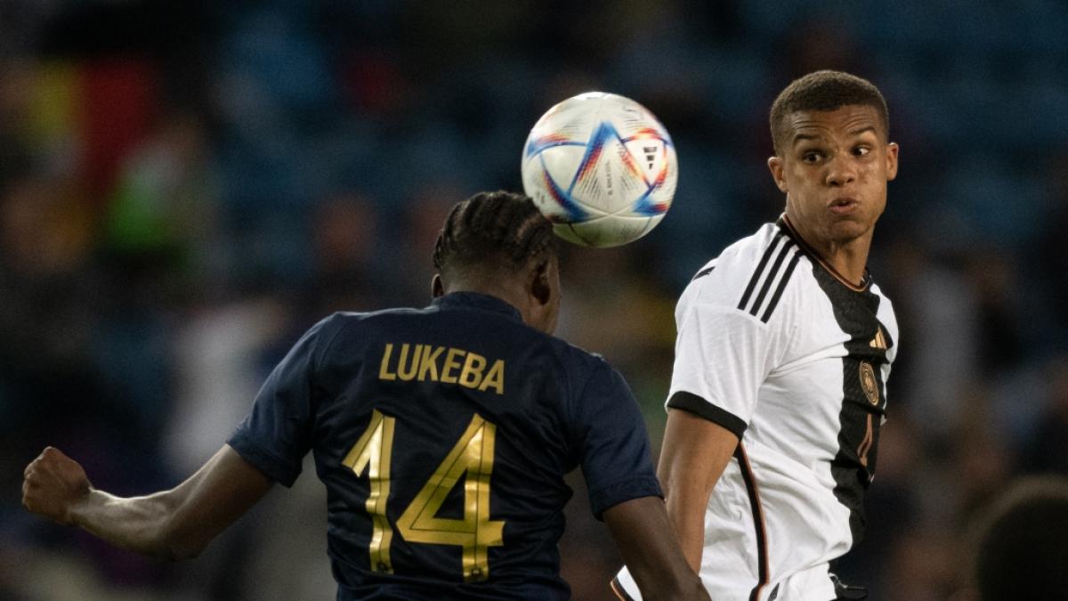 Malick Thiaw hat es in die Deutsche Nationalmannschaft geschafft. (Foto)