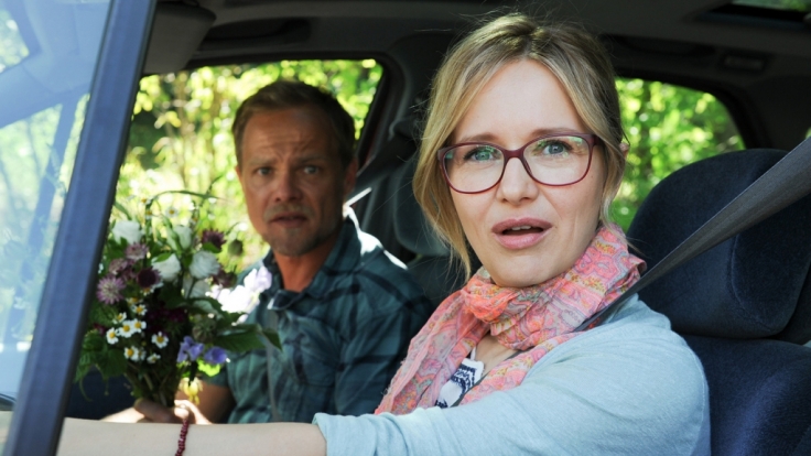 Ein Besuch bei einer alten Freundin bringt das Leben von Markus und Marie Baumgartner (Matthias Koeberlin, Stefanie Stappenbeck) gehörig durcheinander.