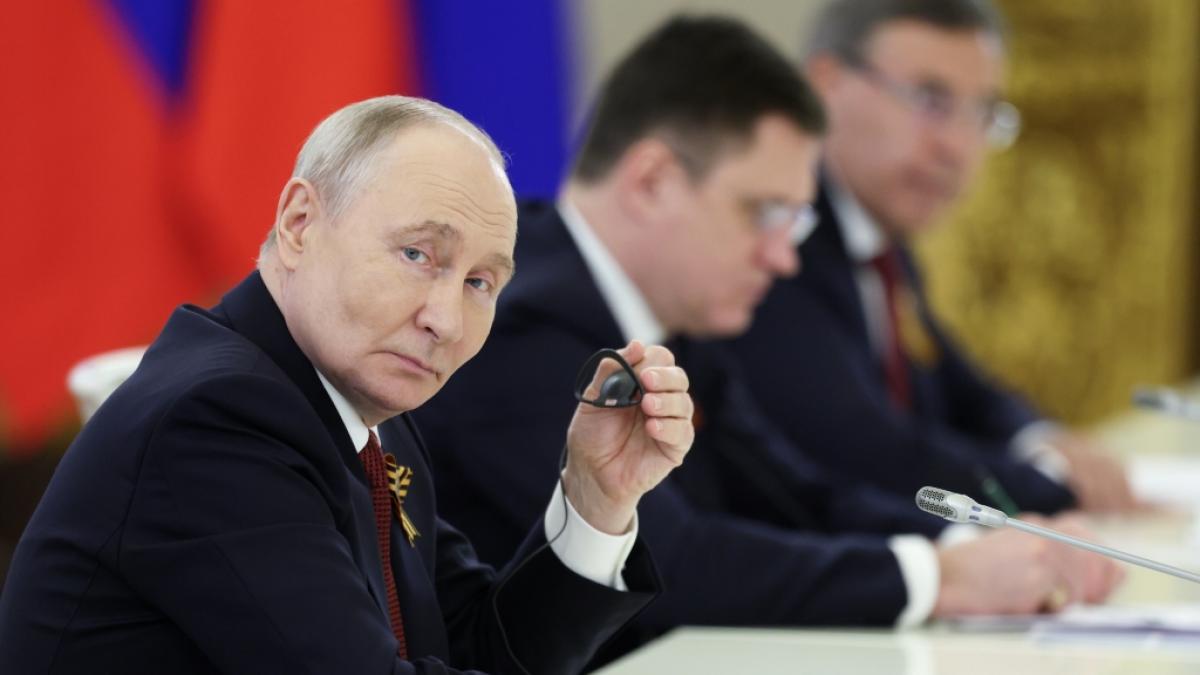 Wladimir Putin w&auml;hrend eines Treffens im Gro&szlig;en Kremlpalast in Moskau. (Foto)