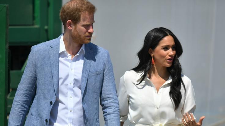 Meghan Markle und Prinz Harry scheinen derzeit keinen guten Stand im britischen Königshaus zu haben.