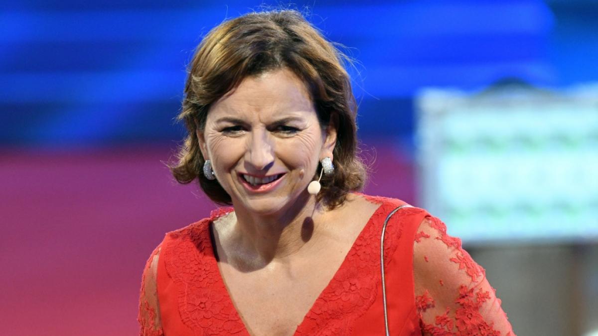 Claudia Obert soll gemeinsam mit ihrem Freund Max Suhr ins RTL-"Sommerhaus" ziehen. (Foto)