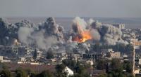 Kobane in Flammen: Die Kurden können die Stadt nicht gegen den vorherrschenden Islamischen Staat verteidigen. Ständigem Terror ausgesetzt, fliehen die Menschen zunehmend aus Syrien.