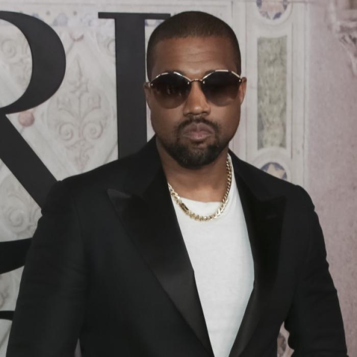 Kanye-Frau zeigt fast alle Details im durchsichtigen Oberteil