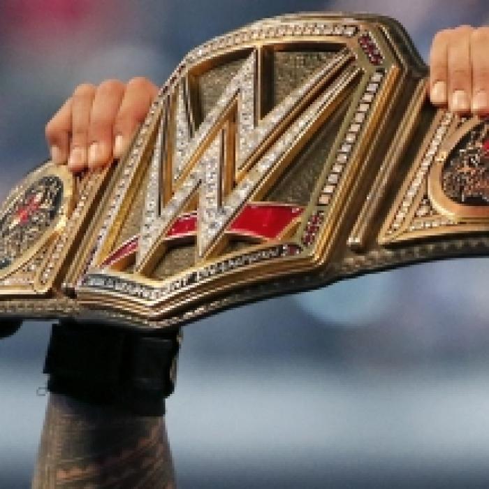 Schock beim WWE-Event: Goldberg verliert, Rollins verletzt