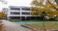 Das Gebäude der Waldbachschule in Offenburg. Hier wurde im November 2023 der 15-jährige Pawlos erschossen.
