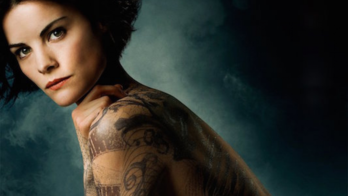 Sch&ouml;ne Unbekannte: In "Blindspot" ist Jaimies K&ouml;rper mit Tattoos bedeckt. (Foto)