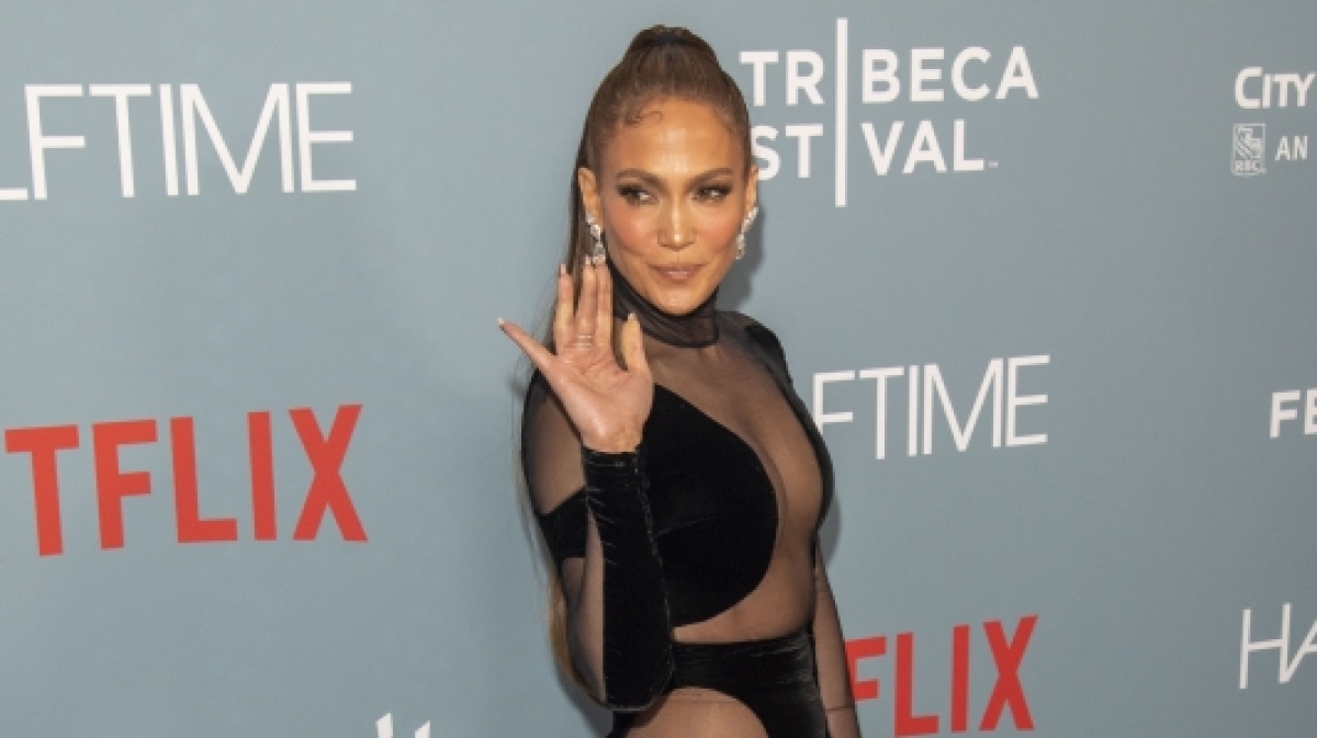 Jennifer Lopez feiert am 24. Juli 2023 ihren 54. Geburtstag. Zu diesem Anlass postete sie neue Halbnackt-Fotos im Netz. (Foto)
