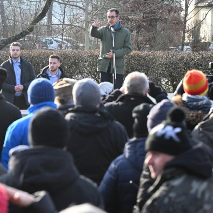 Durfte nicht auf Bauern-Bühne! Grünen-Minister in Gefahr?