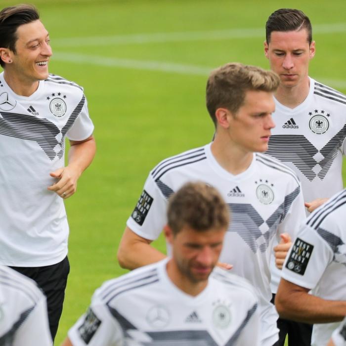 Die sexy Spielerfrauen der WM-Stars - Doch nur SIE ist die Schönste!
