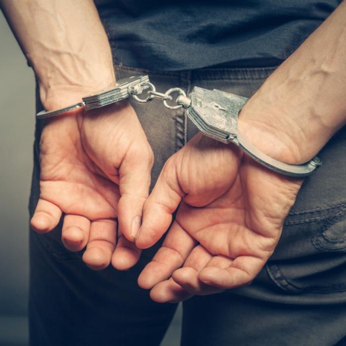 Teenager hängen Taxifahrer (26) nach mutmaßlicher Vergewaltigung