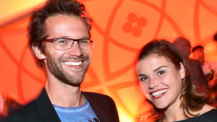 Regisseur und Autor Jonas Grosch weiß, wann er seine Schwester in Ruhe lassen muss. Beide leben in einer WG in Berlin.