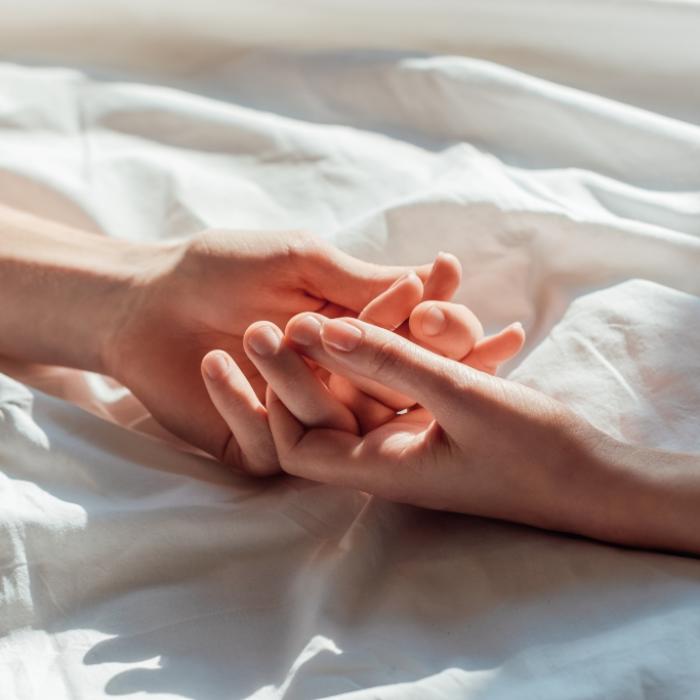Zwillinge heiraten und bekommen Baby! Morddrohungen nach Liebes-Enthüllung