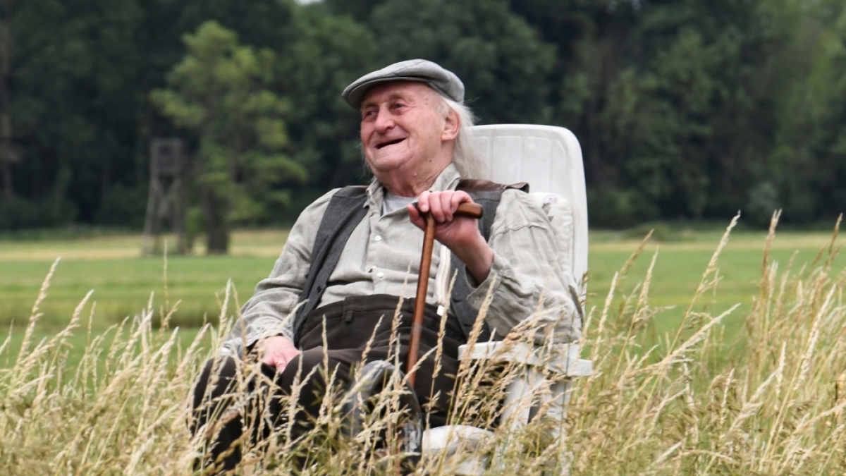 Hans Kahlert, hier als Onkel Krischan in "Neues aus B&uuml;ttenwarder", ist tot. (Foto)