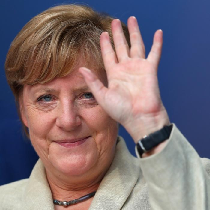 SPD stürzt ab! Gegen Merkel stinken DIESE Politiker ab