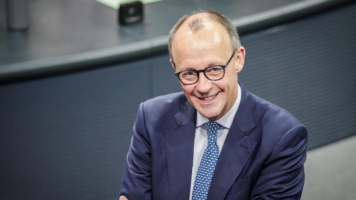 F&uuml;r Friedrich Merz z&auml;hlt der Kauf eines Weihnachtsbaums zur deutschen Leitkultur. Viele Deutsche sehen das jedoch anders. (Foto)