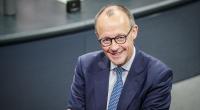 Für Friedrich Merz zählt der Kauf eines Weihnachtsbaums zur deutschen Leitkultur. Viele Deutsche sehen das jedoch anders.