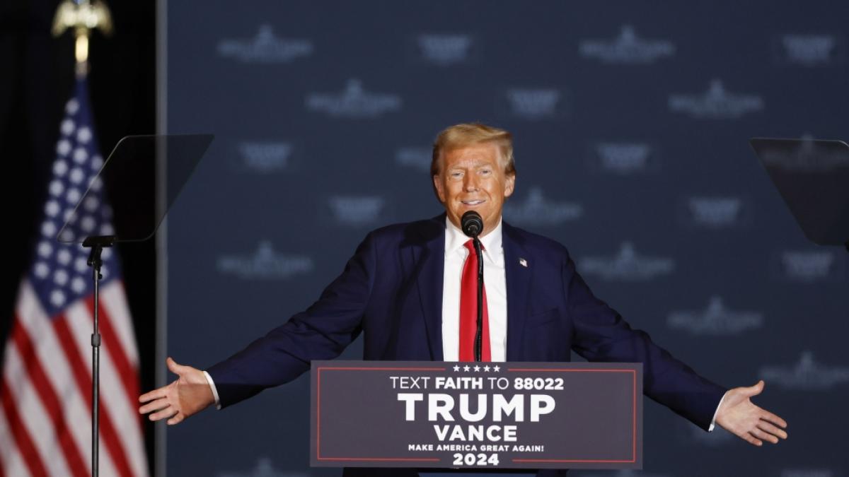 Bei seiner Wahlkampfrede in North Carolina sorgte Donald Trump einmal mehr mit geschmacklosen Aussagen f&uuml;r Entsetzen. (Foto)