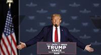 Bei seiner Wahlkampfrede in North Carolina sorgte Donald Trump einmal mehr mit geschmacklosen Aussagen für Entsetzen.