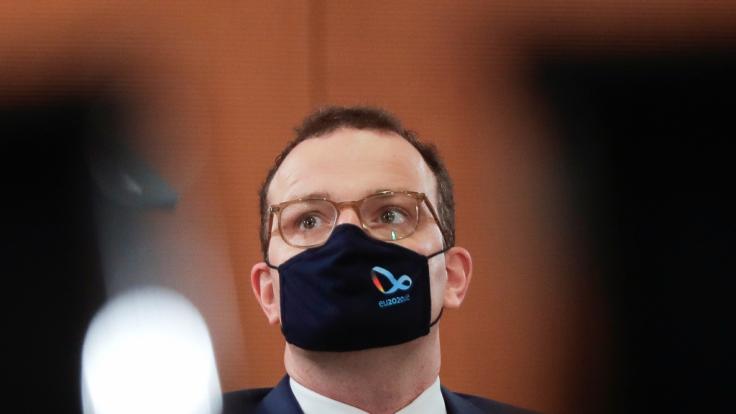 Jens Spahn hat sich mit dem Coronavirus infiziert.