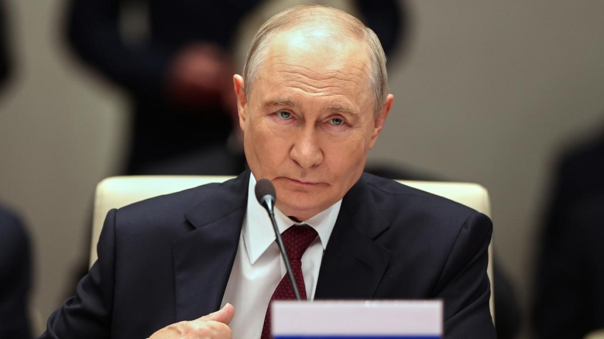 Eine Warnung an Wladimir Putin: Deutsche Marine startet geheimen Raketentest im israelischen Waffensystem Lora. (Foto)