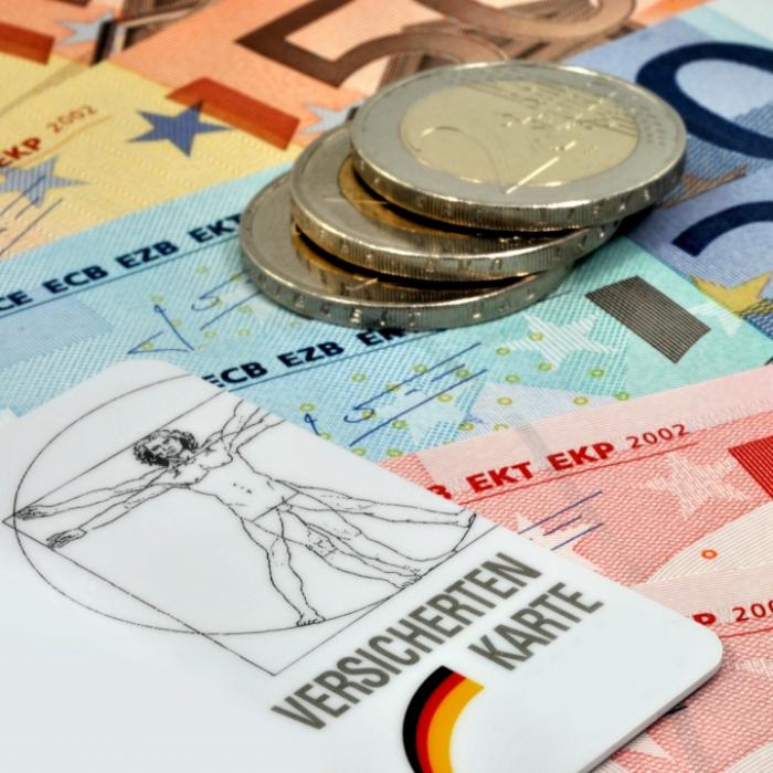 Experten warnen vor massiver Erhöhung - so teuer soll es für Versicherte werden