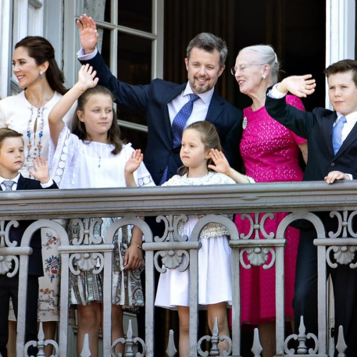 Titel-Beben weitet sich aus! Diesen Royals könnte es an den Kragen gehen