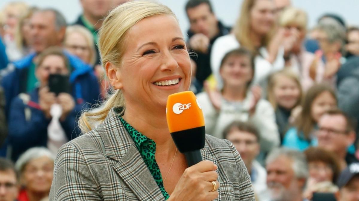 Andrea Kiewel musste im "Fernsehgarten" einen Escape-Room meistern. (Foto)