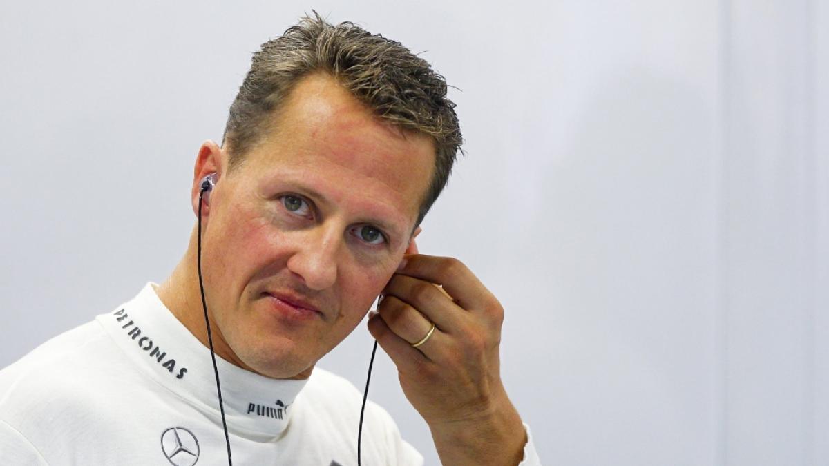 Die Fans erkundigen sich regelm&auml;&szlig;ig nach Michael Schumachers Zustand. (Foto)