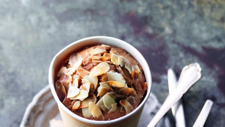 Becherkuchen mit Honig und Apfelmark