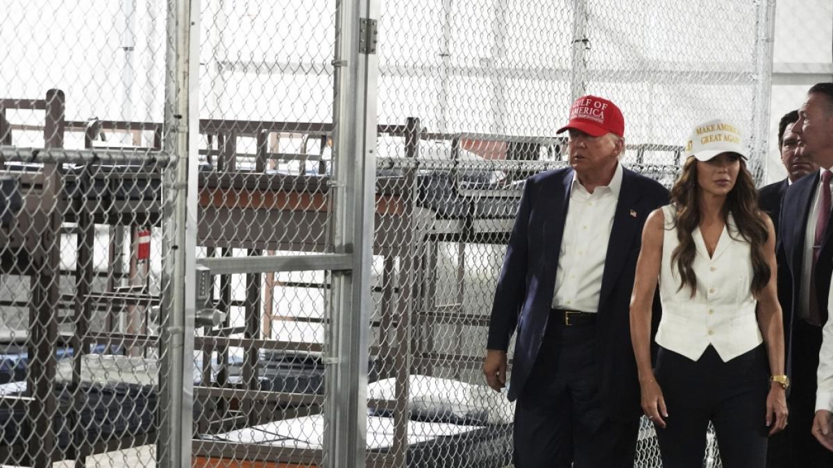 Donald Trump: Ger&uuml;chte um Kristi Noem und eine Aff&auml;re nehmen Fahrt auf.&nbsp; (Foto)