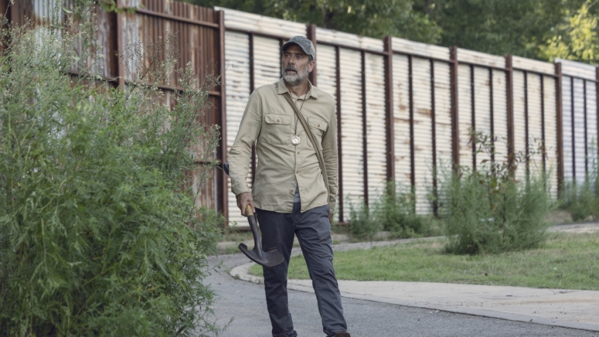 Negan ergreift die Flucht. (Foto)