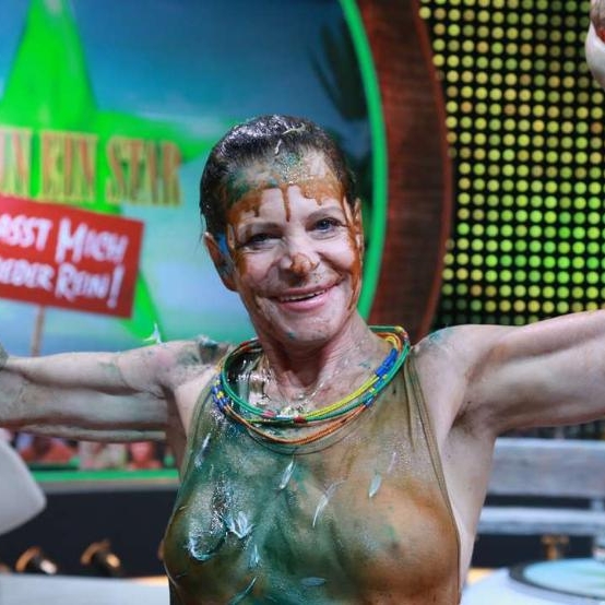 Nippelgate! Herrscht bei RTL BH-Verbot?