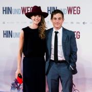 Volker Bruch mit seiner Miriam Stein.