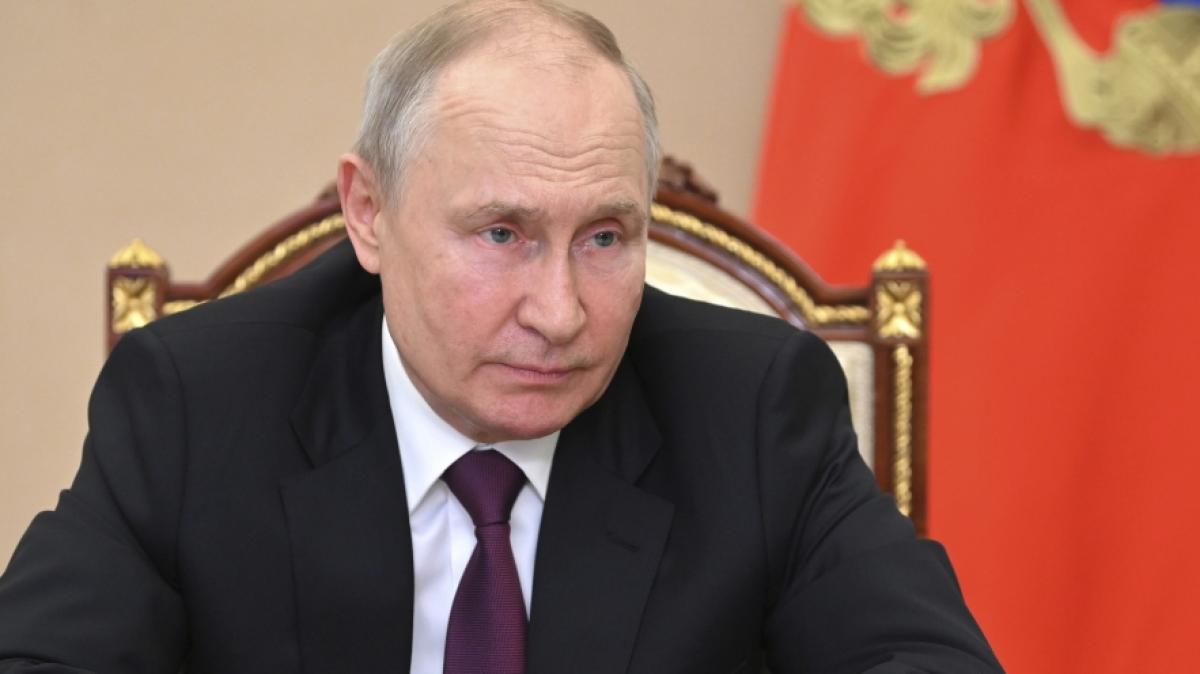 Wladimir Putin (Foto) ist entsetzt: Der Kommandeur der russischen "Geisterbrigade" ist get&ouml;tet worden. (Foto)