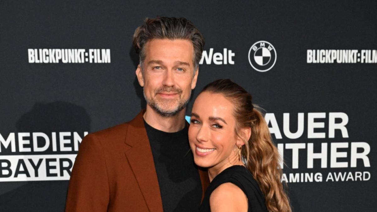 Annemarie Carpendale und Wayne Carpendale gaben nach einer Geburtstagsparty Intimes von sich preis. (Foto)