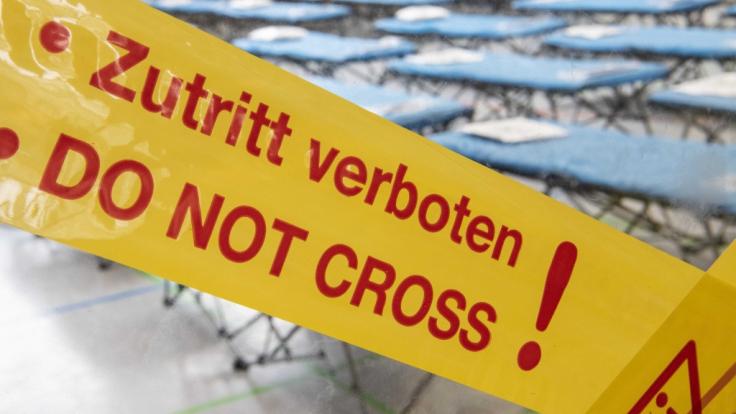 Wegen Coronavirus verhängte Quarantänebestimmungen sollten zwingend eingehalten werden, sonst drohen heftige Strafen.