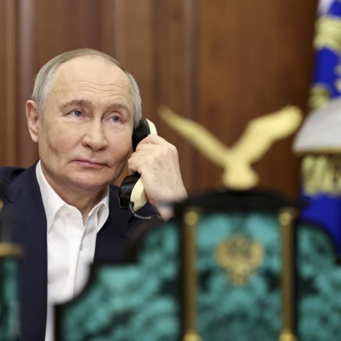 US-Moderator behauptet: Ex-Präsident wollte Putin töten lassen