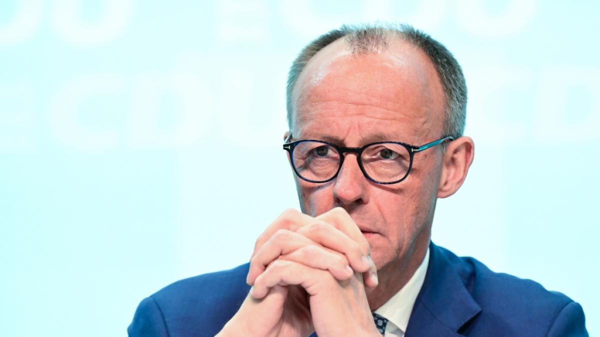 Friedrich Merz muss sich w&auml;hrend der ersten Tage seiner Amtszeit an den umf&auml;nglichen Wahlversprechen der CDU messen. Bei Markus Lanz geriet er in die Kritik. (Foto)